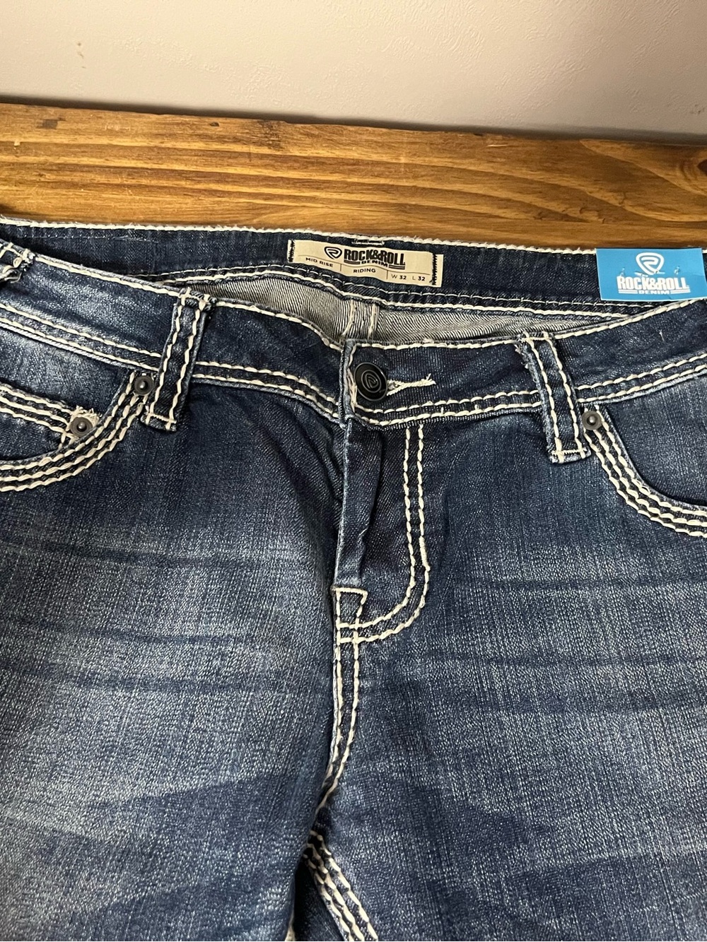 Rock and Roll Cowgirl jeans NWT